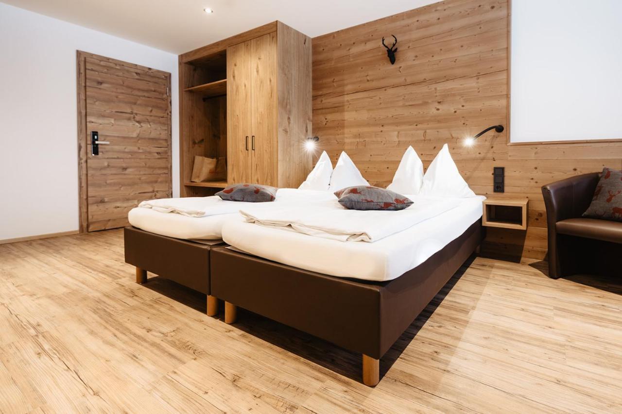 Embacher Sporthotel Екстериор снимка