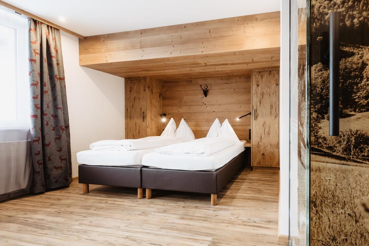 Embacher Sporthotel Екстериор снимка
